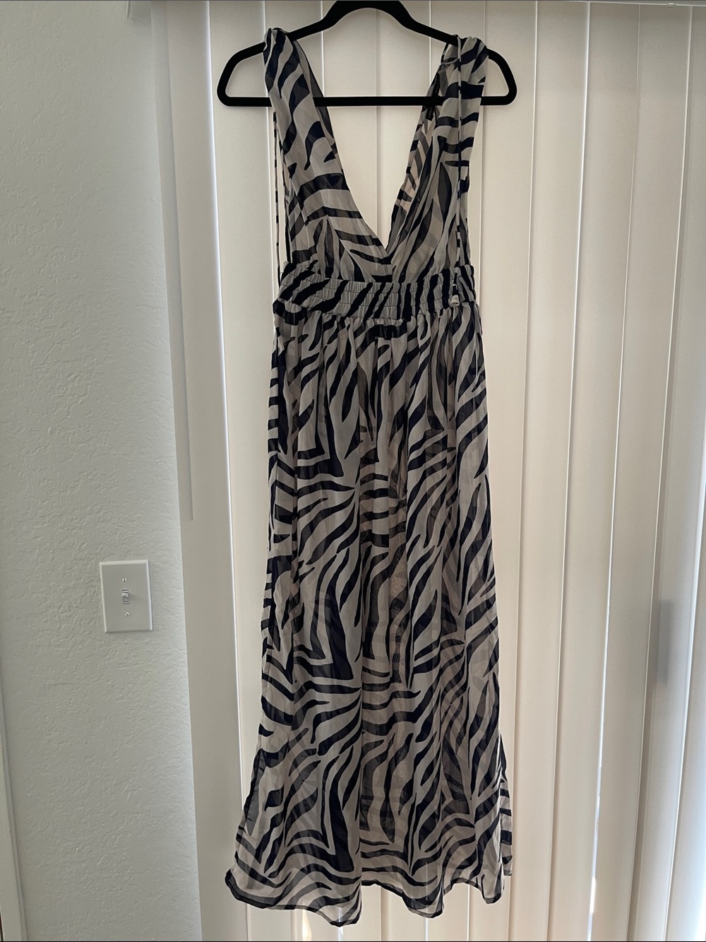 Zebra Print V-Neck Bathing Suit Cover Maxi Dress - Navy & Light Gray